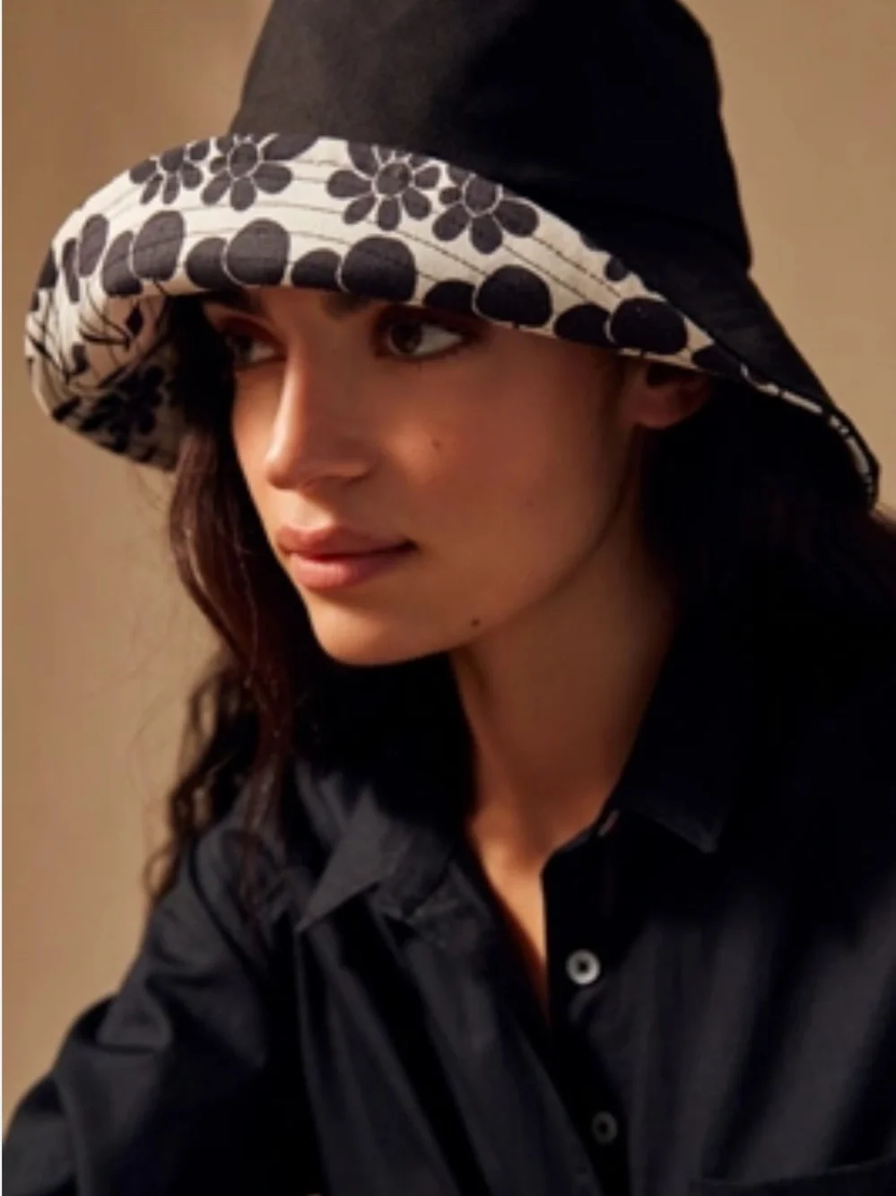 Anthropologie Capitanna Reversible Maxi Bucket Hat Black Cherry Floral